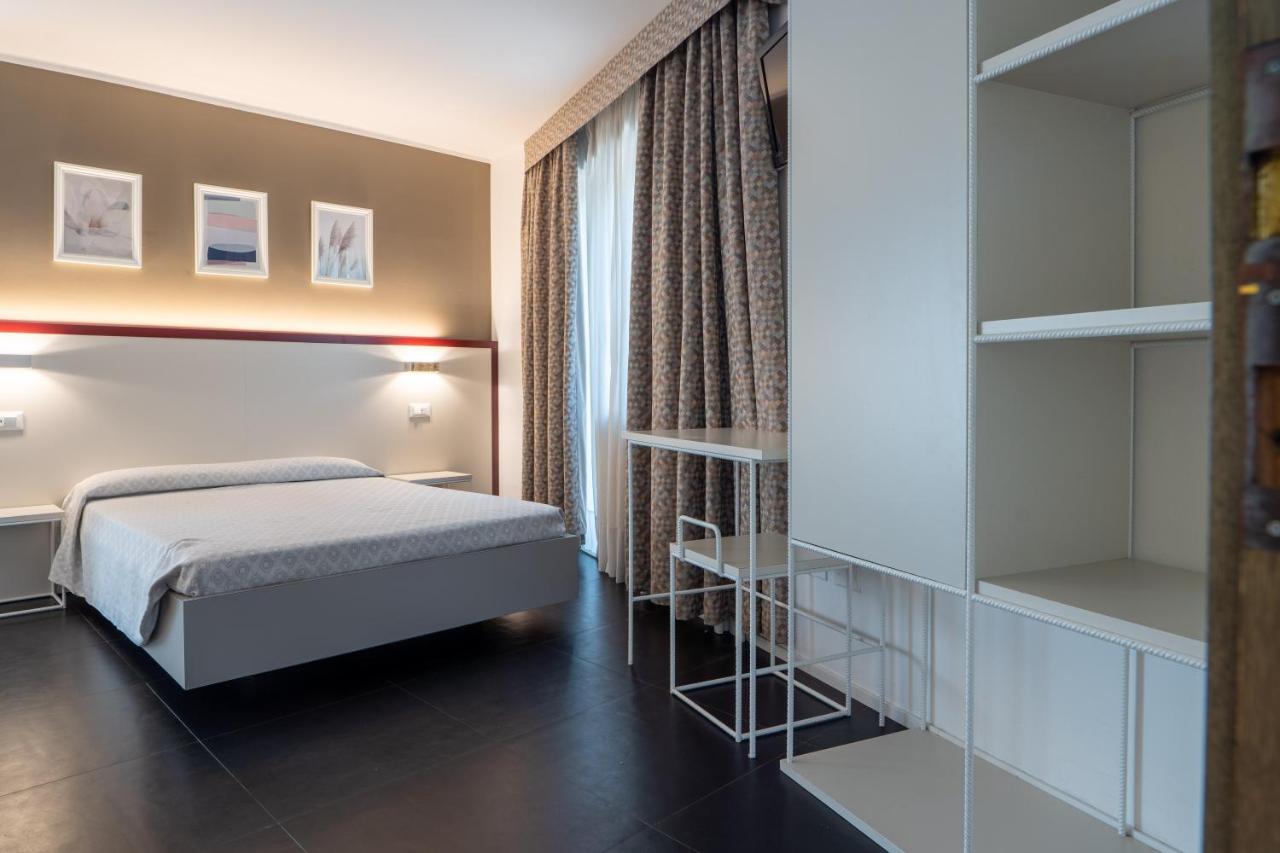 Hotel Centrale Mestre Luaran gambar