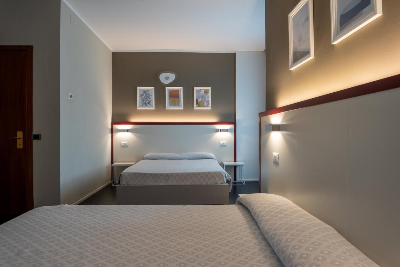 Hotel Centrale Mestre Luaran gambar