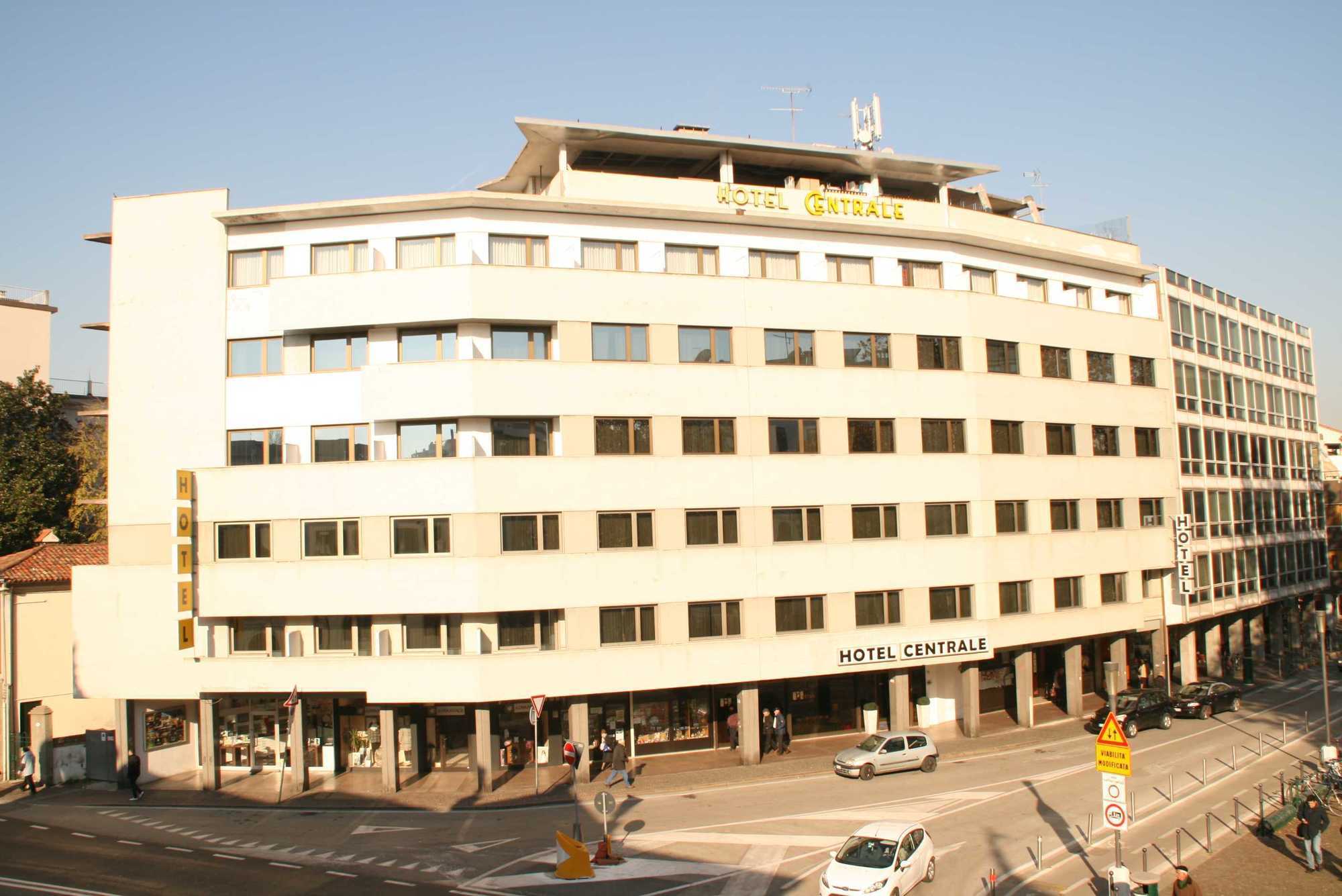 Hotel Centrale Mestre Luaran gambar